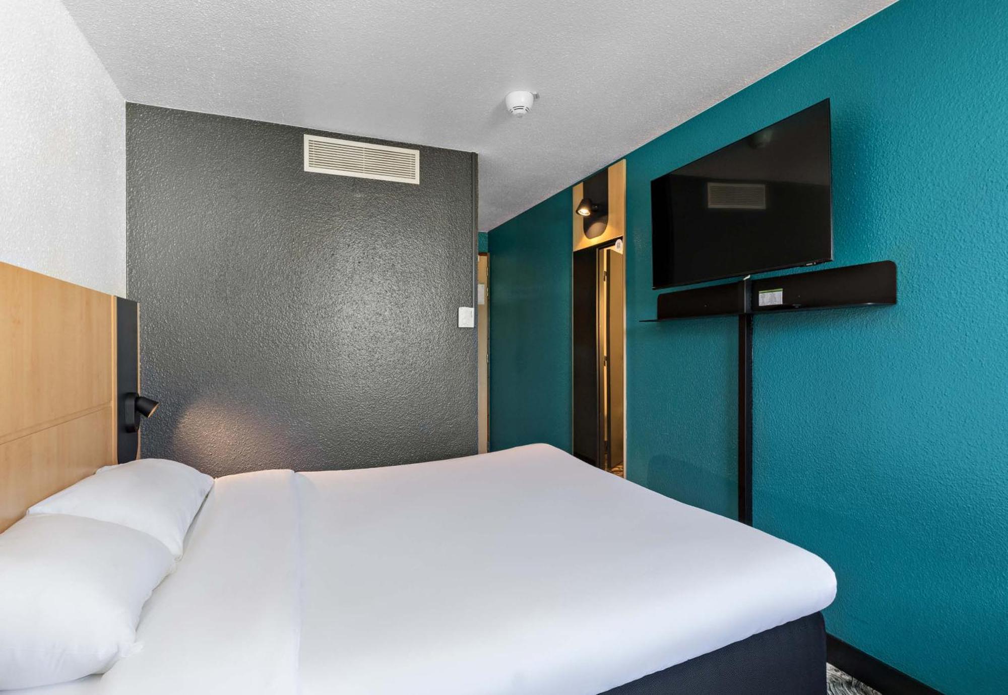 B&B Hotel Rouen Centre Rive Droite Exteriör bild