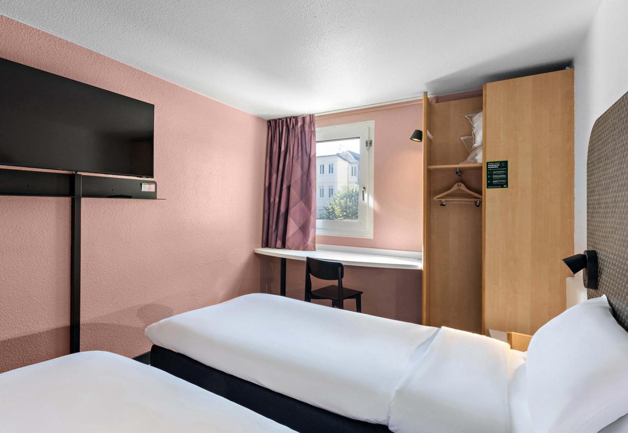 B&B Hotel Rouen Centre Rive Droite Exteriör bild